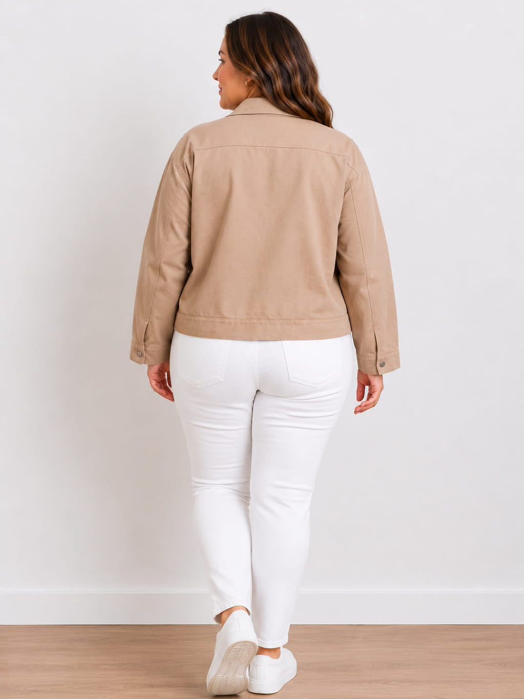 Plus Size Women Buttoned Crop Jacket