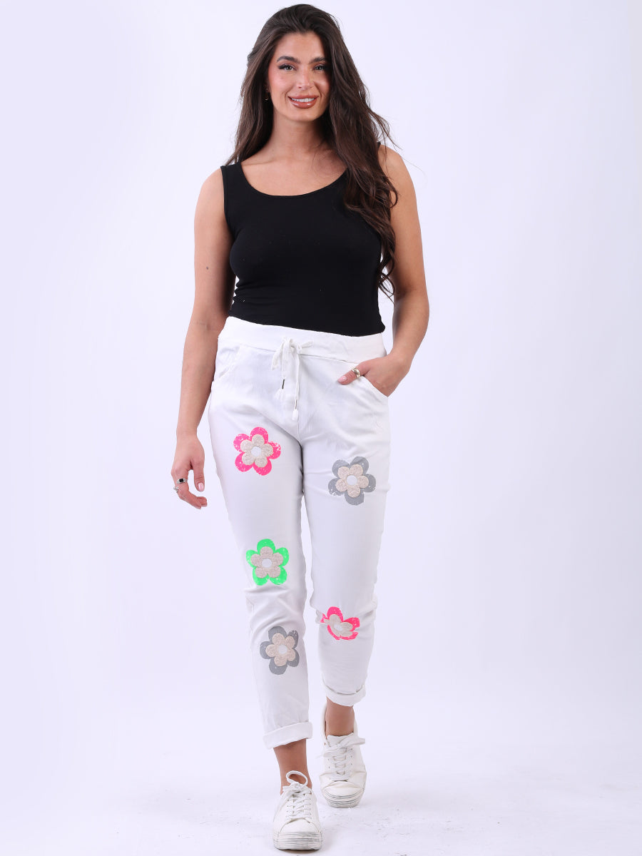 Women Universal Fit Floral Magic Pant