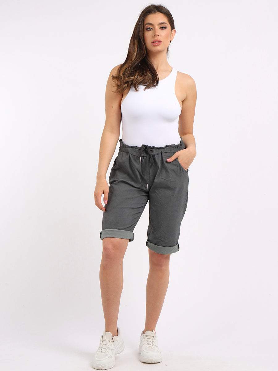 Relaxed Fit Knee Length Plain Magic Shorts