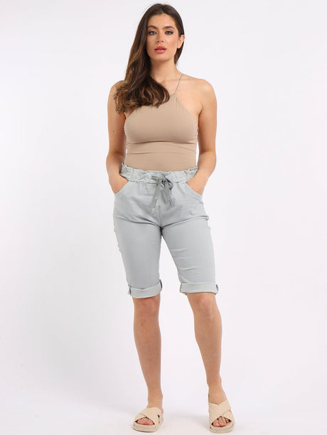 Relaxed Fit Knee Length Plain Magic Shorts