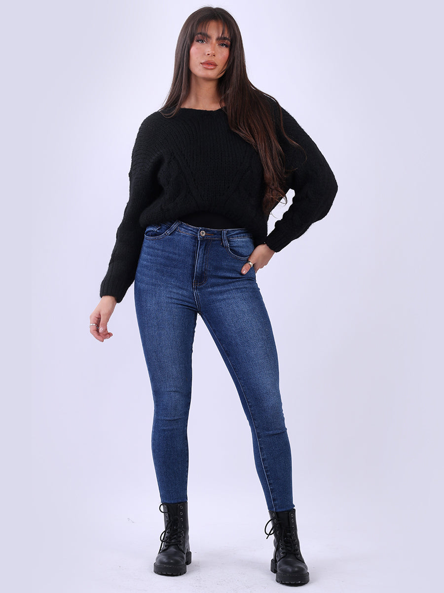 Women Oversized Fine Knit V-Neck Crop Woolen Jumper